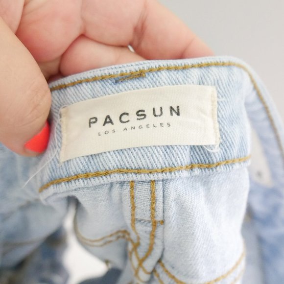 Pacsun High Waisted Mom Shorts Light Wash Distressed Woman's 23 - Picture 4 of 10